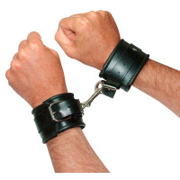 Наручники кожаные Zado FETISH Leather Cuffs с мягкой подкладкой внутри, черные