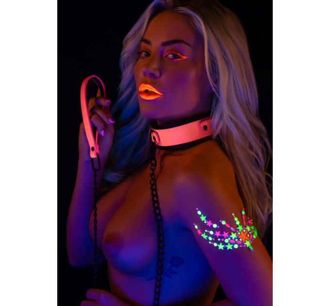 Ошейник с поводком светящийся в темноте Taboom Collar and Chain Leash, розовый