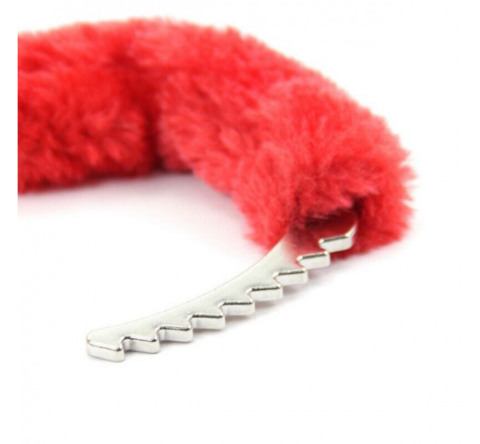 Наручники Roomfun Metal Handcuff With a Long Chain , Red