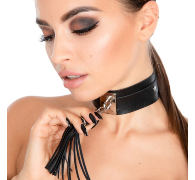 Нашийник широкий з підвіскою-пензликом Kinky Diva Collar Me!, чорно-сріблястий