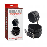 Поножи Chisa Behave! Luxury Fetish с металлической фурнитурой, черные