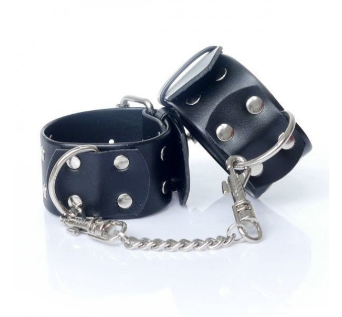 КОЖАНЫЕ НАРУЧНИКИ Fetish Boss Series Handcuffs with studs 4 cm