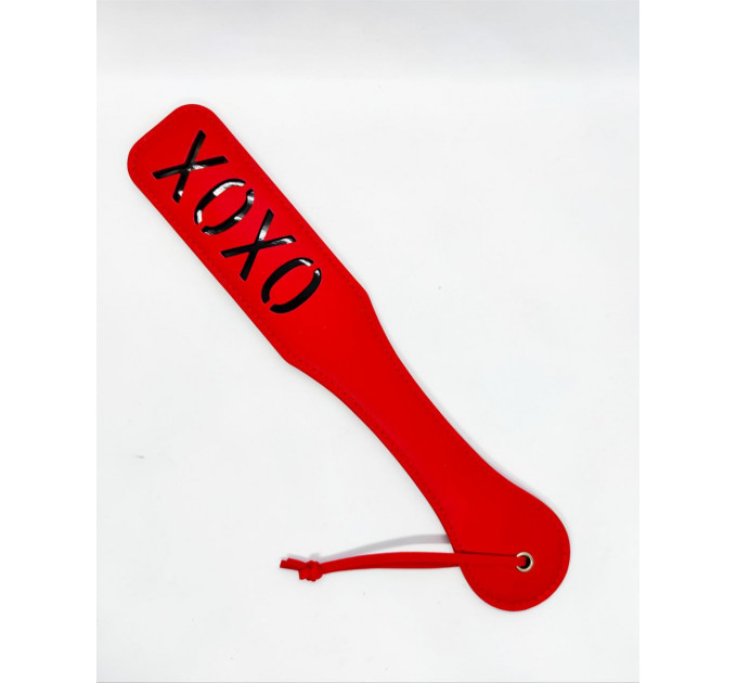 Шлепалка DS Fetish XOXO Paddle round angle red