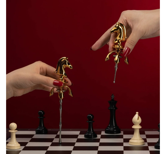 Уретральный катетер Конь из коллекции "Шахматы" с двумя насадками UPKO Knight The Chess