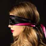 Пов'язка із сатину на очі Adrien Lastic Satin Sash чорно-рожева