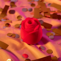 Вакуумный стимулятор в виде розы Lovehoney Mon Ami Pleasure Air Rose, красный