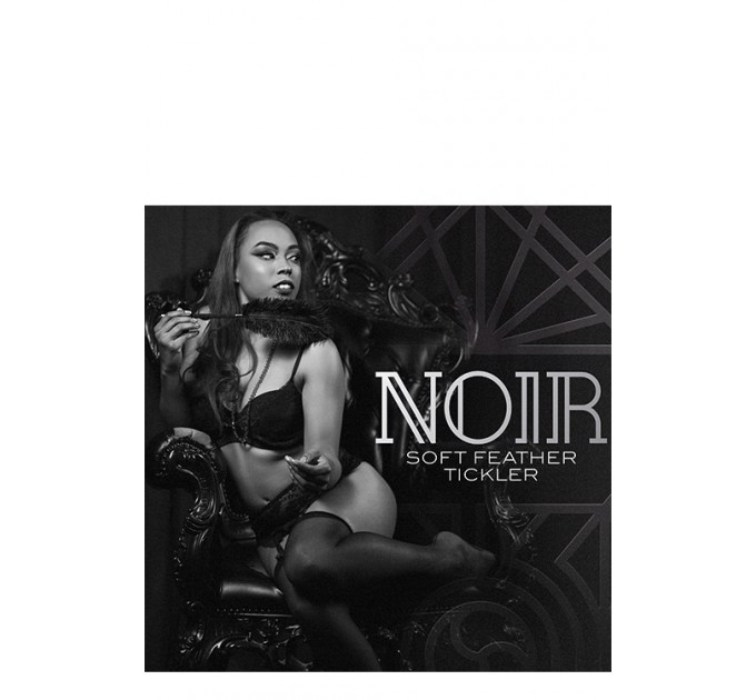 Перо-тиклер Noir Soft Feather Tickler, черного цвета