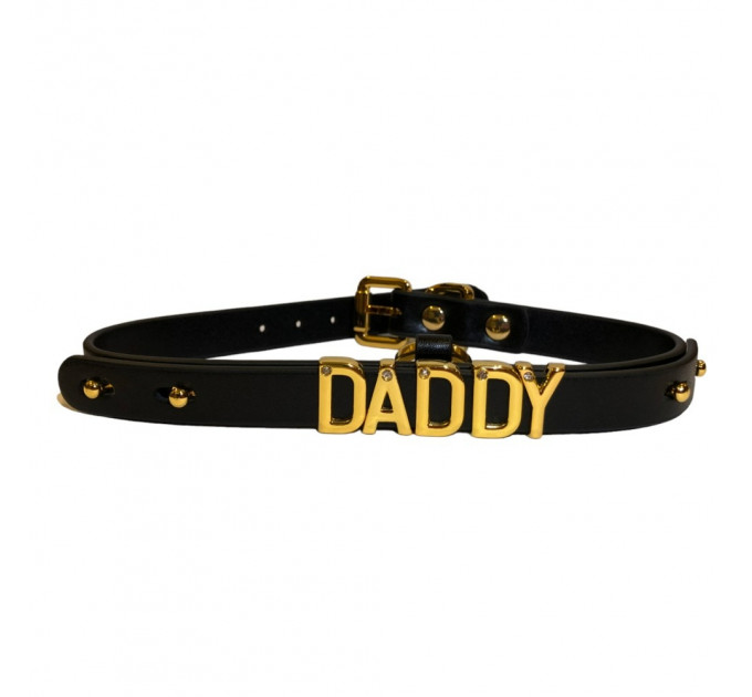Чокер с надписью DADDY от UPKO из итальянской кожи, черный с золотой фурнитурой
