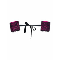 Наручники Obsessive Roseberry Guffs фуксия с черным кружевом
