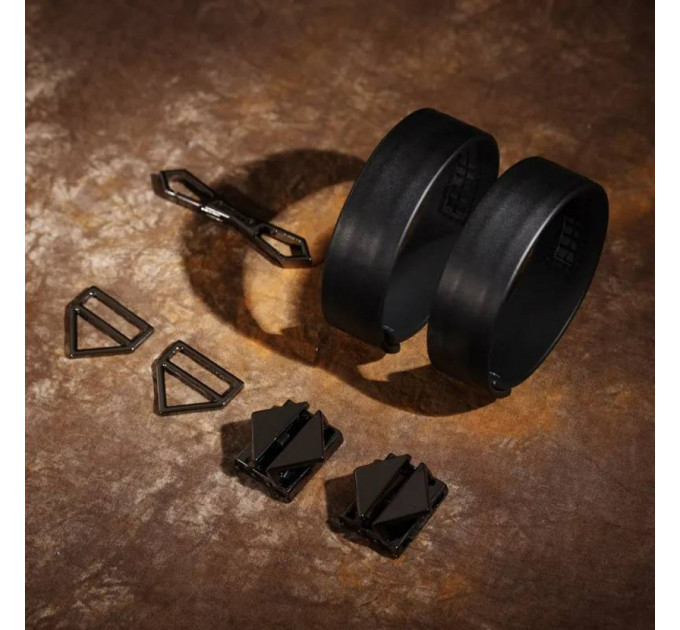 Наручники с фиксаторами и карабинами Lockink кожа, черные