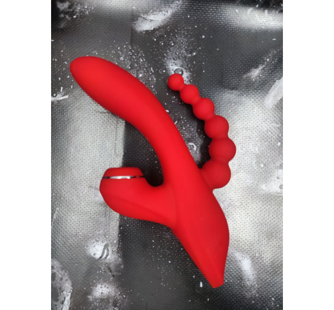 Тройной вибратор с вакуумной стимуляцией Dream Toys RED REVOLUTION ANNA