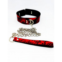 Ошейник с поводком DS Fetish snake skin под кожу змеи красный