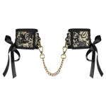 Кружевные наручники с цепочкой Obsessive Shelle cuffs
