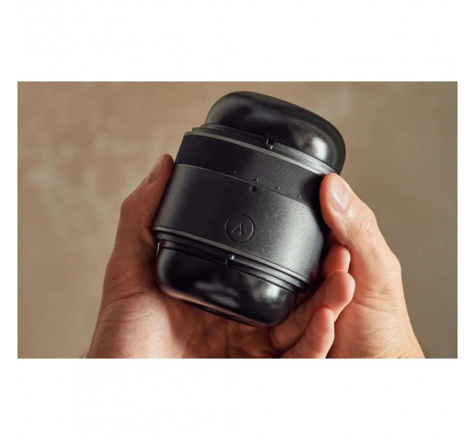 Мастурбатор с уникальной системой регулировки плотности Arcwave Voy Compact Stroker