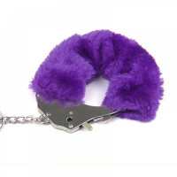 Наручники металлические Roomfun с толстым фиолетовым мехом FURRY CuffS
