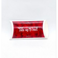 Декоративне пір'я Obsessive "Take me to bed!" bed feathers - Red