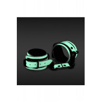 Наручиники, светятся в темноте NS Novelties GLO BONDAGE WRIST CUFF GREEN