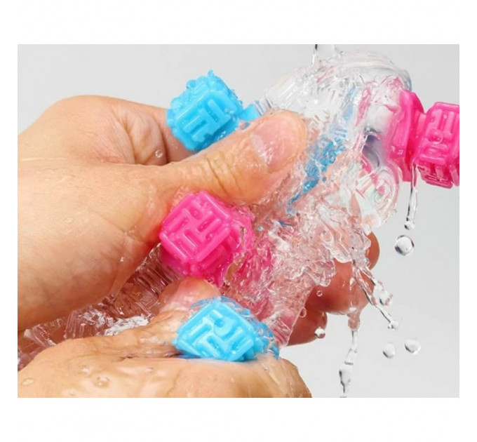 Мастурбатор со стимулирующими шариками TENGA Bobble Crazy Cubes