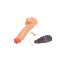Вібратор класичний із присоскою Сhisa Keep Love Whisper Dildo, бежевий