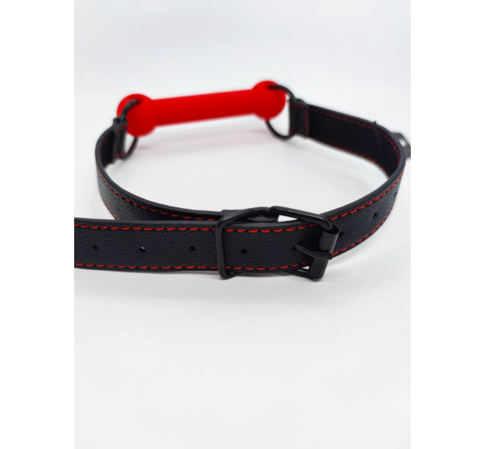 Кляп DS Fetish Mouth silicone gag red/black