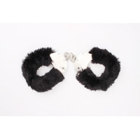 Наручники металлические Chisa Hi-Basic Fur-lined Handcuffs с черным мехом