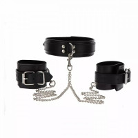 Широкий ошейник с наручниками и цепью Taboom Luxury Bondage Essentials, черный