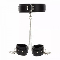 Широкий ошейник с наручниками и цепью Taboom Luxury Bondage Essentials, черный