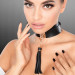 Нашийник широкий з підвіскою-пензликом Kinky Diva Collar Me!, чорно-золотистий