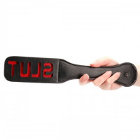 Шльопавка чорна квадратна з написом SLUT PADDLE 31,5 см