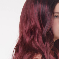 Парик длинный волнистый Fetish Hair балаяж бордо, 65 см