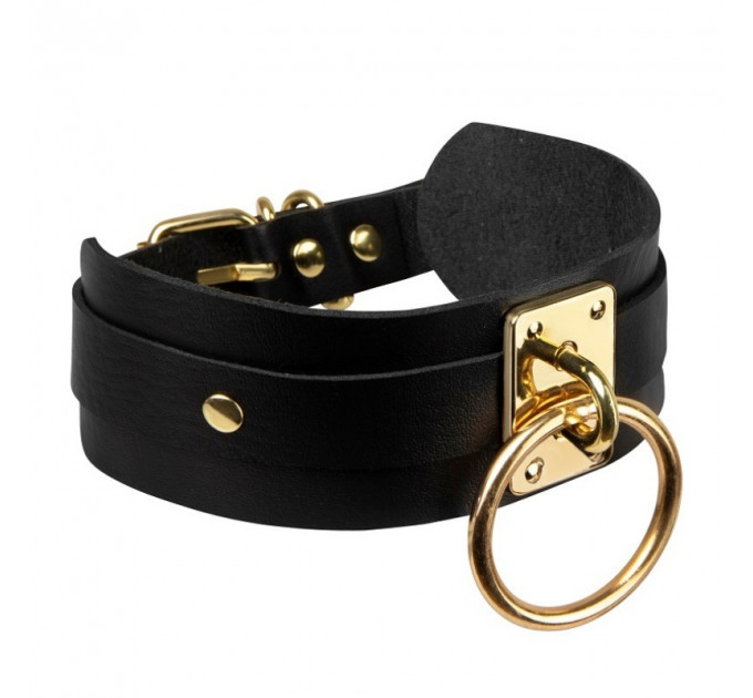 Ошейник с поводком черный Kinky Diva Collar Me с золотистой фурнитурой